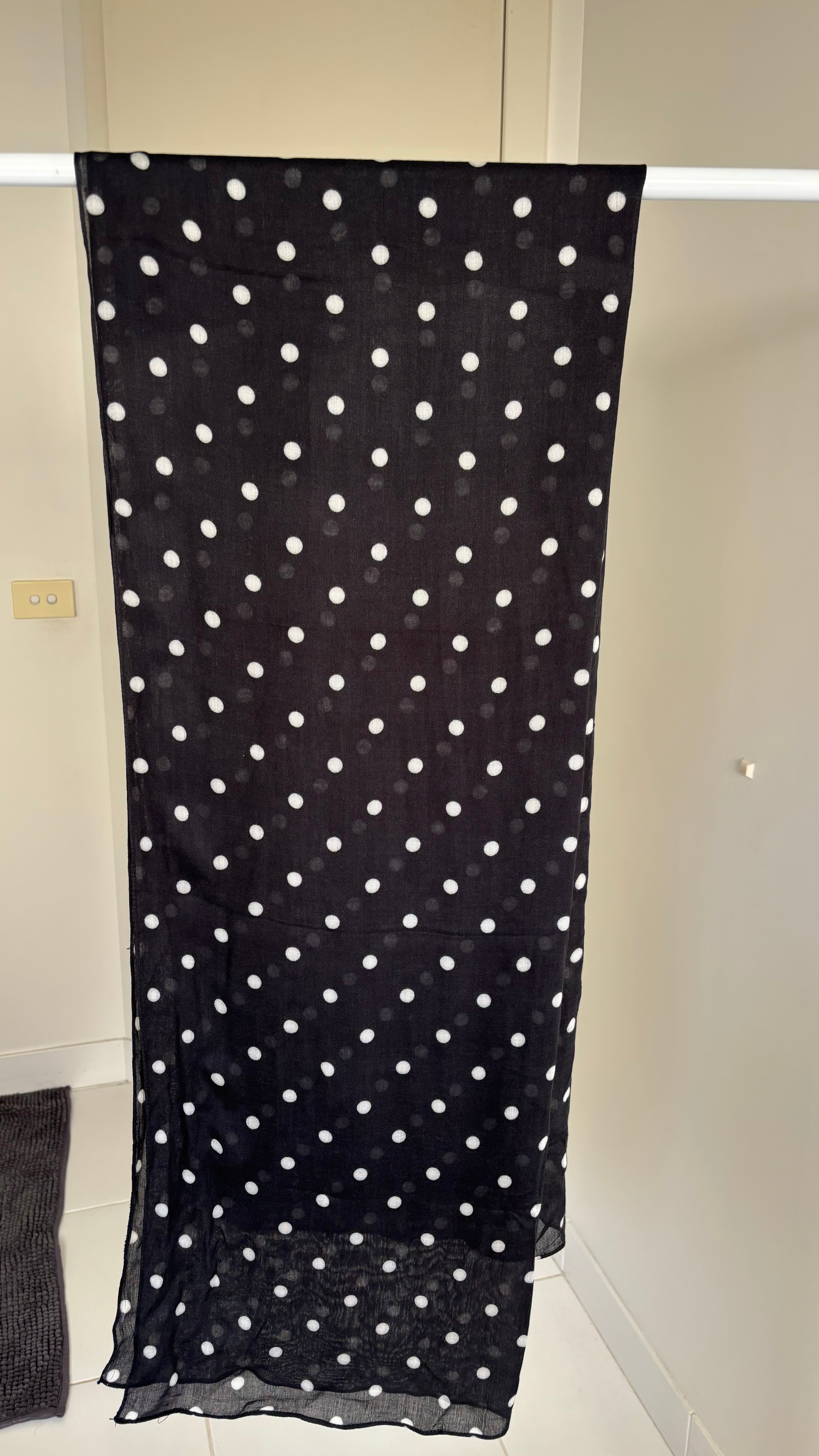 Black & White Polka Dots Modal Hijab