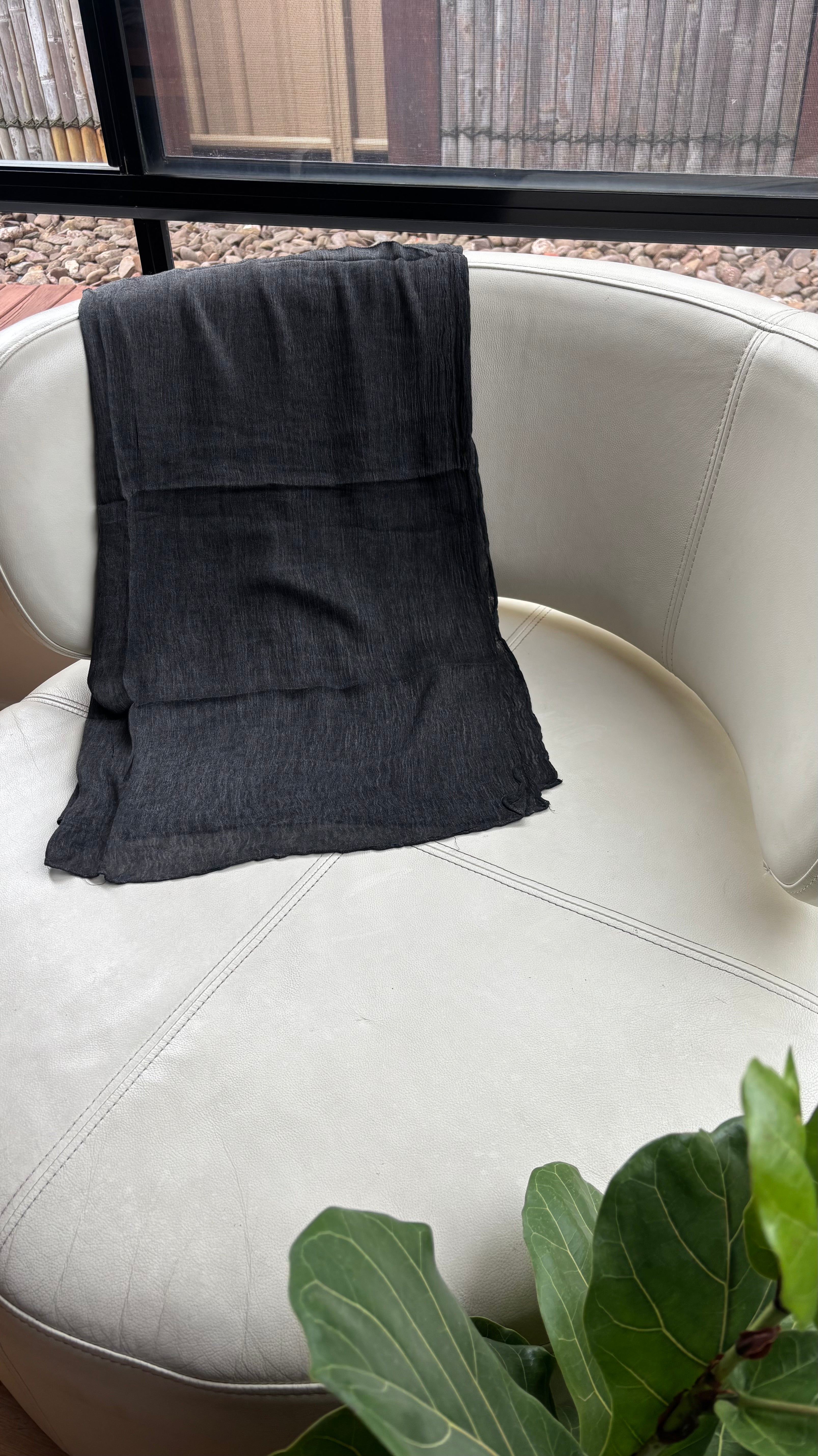 Midnight Crunch Modal Hijab
